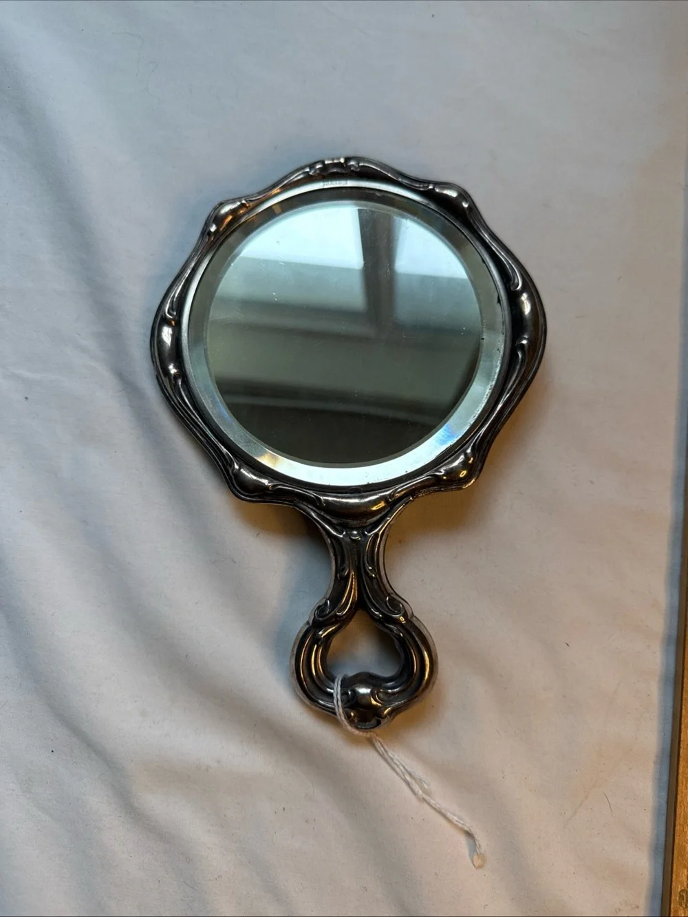 Vintage-Style Hand Mirror in Silver Finish - Decorative Wall Accent